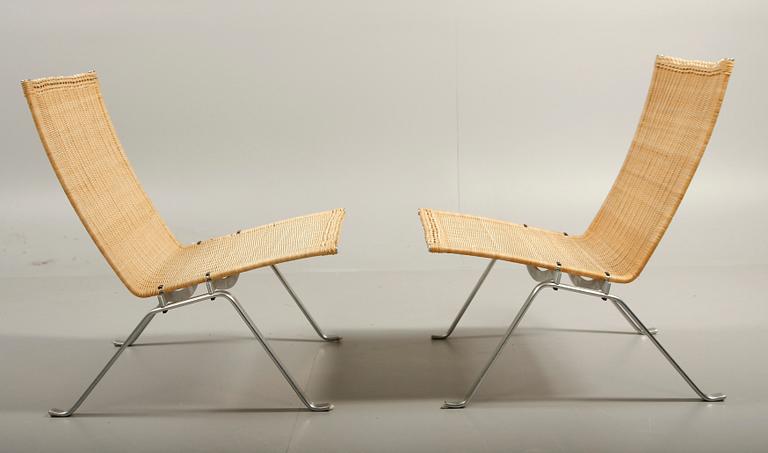 FÅTÖLJER, ett par, "PK-22", Poul Kjaerholm, Fritz Hansen 1997.