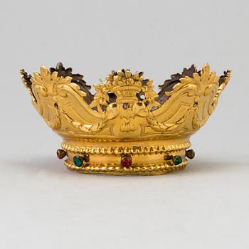 A gilded copper crown, ca 1800.