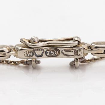 An 18K white gold bracelet with diamonds ca. 0.20 ct in total. A.R.Weckman, Helsinki 1939.