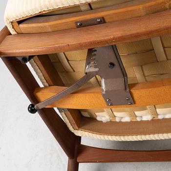 Fåtölj med fotpall, 1900-talets andra hälft, Danmark.