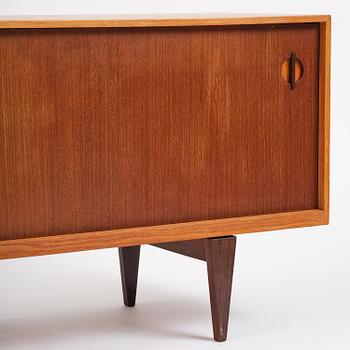 Erik Wørts, sideboard, Kjellerup Møbelfabrik, Danmark, 1960-tal.