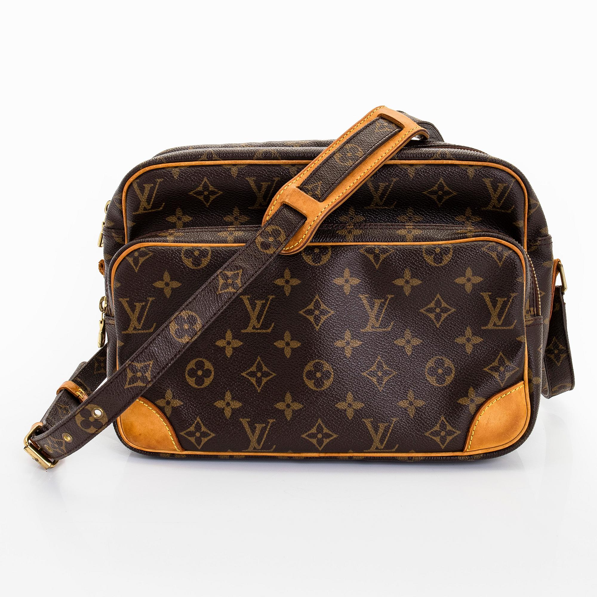 Louis Vuitton, a Monogram Canvas 'Nile 28' shoulder bag.