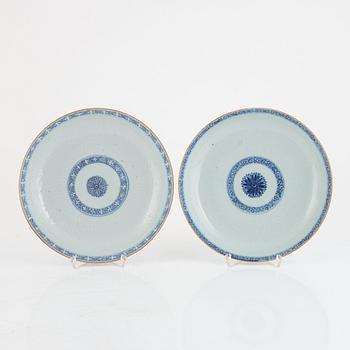 A group of four Chinese blue and white dishes, Qing dynasty, Qianlong (1736-95).