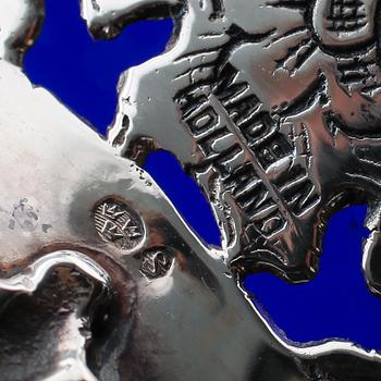 SAMLING SILVERFÖREMÅL, 4 delar, 1900-talets andra hälft. Vikt ca 475 gram.