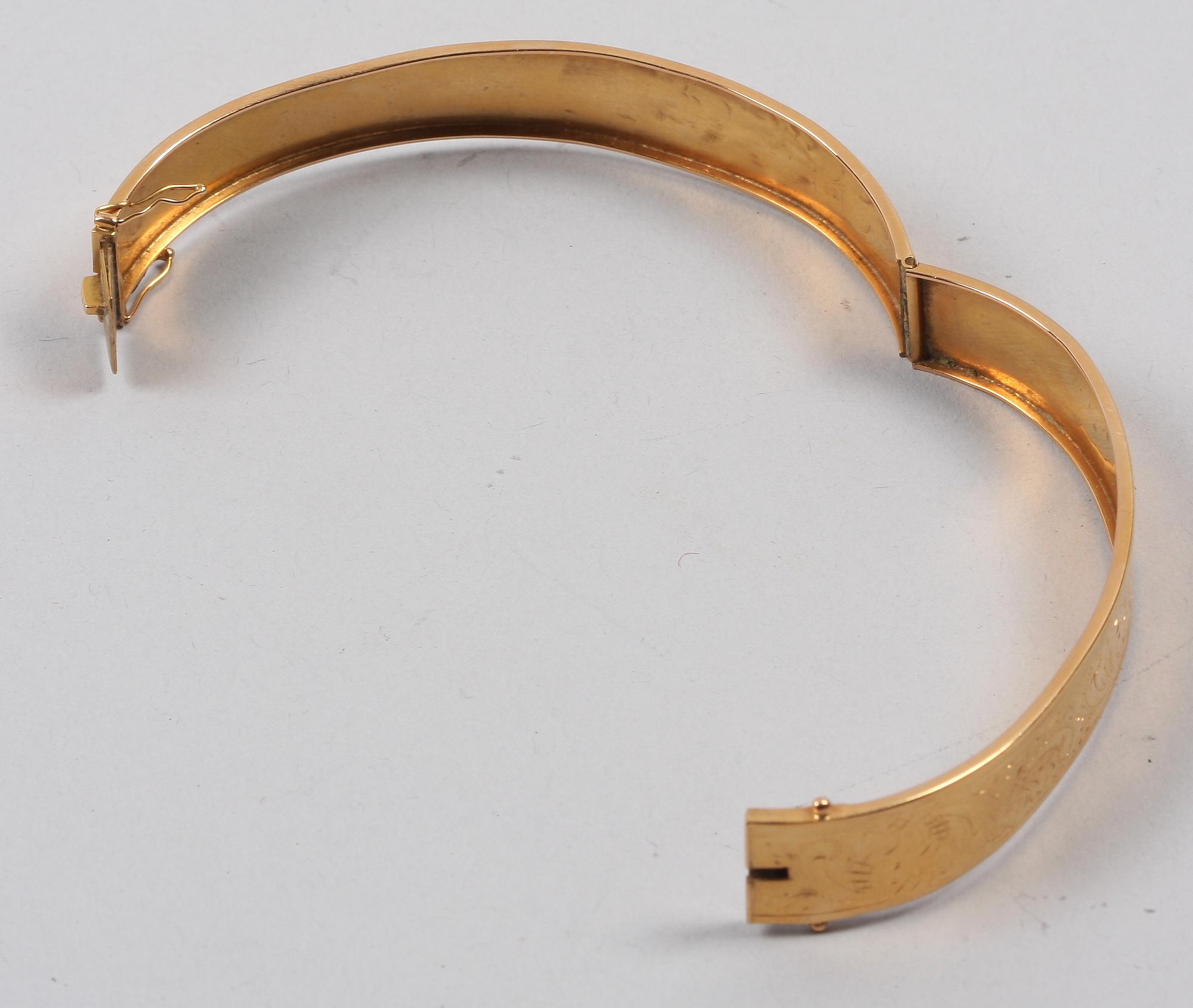 ARMBAND, 18 K guld, 15 gram.