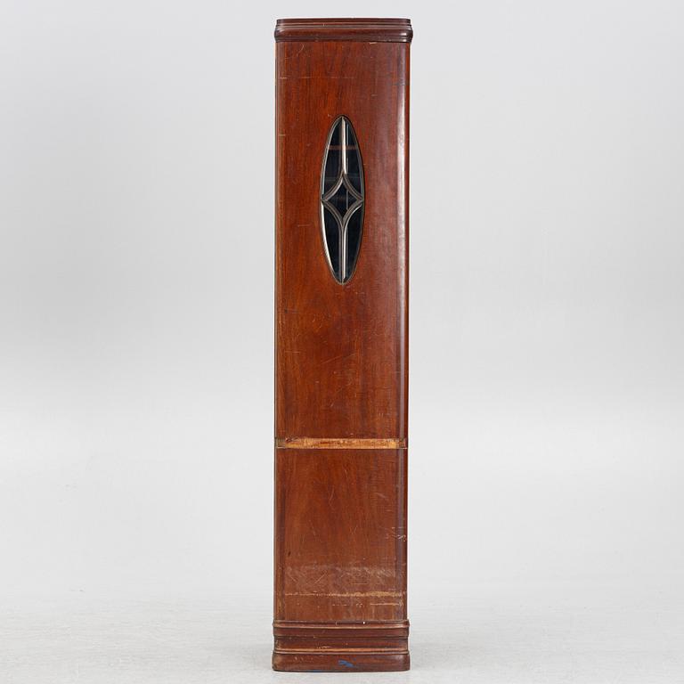 A cabinet, early 20th Century.