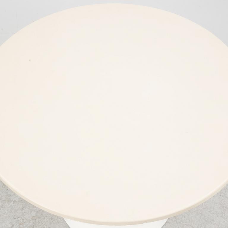 Robin Day, matbord samt fyra stolar, Hille, Storbritannien.