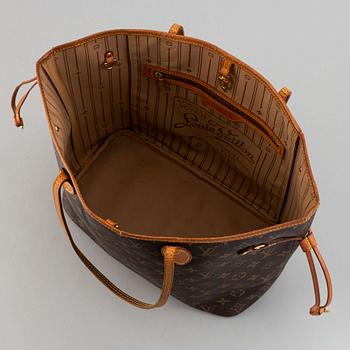 Louis Vuitton, 'Neverfull MM'.