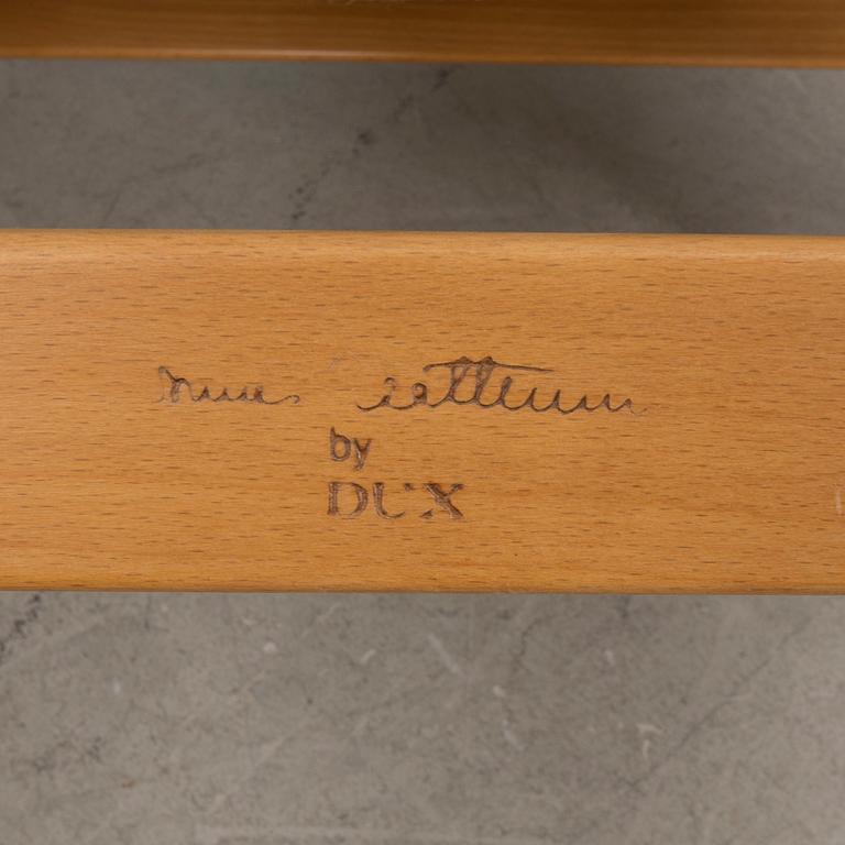 Bruno Mathsson, fåtöljer ett par med en fotpall, "Pernilla", Dux, 1900-talets slut.