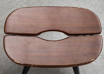 ILMARI TAPIOVAARA, pallar, a set of three "Pirkka" stools, Artek, Finland.