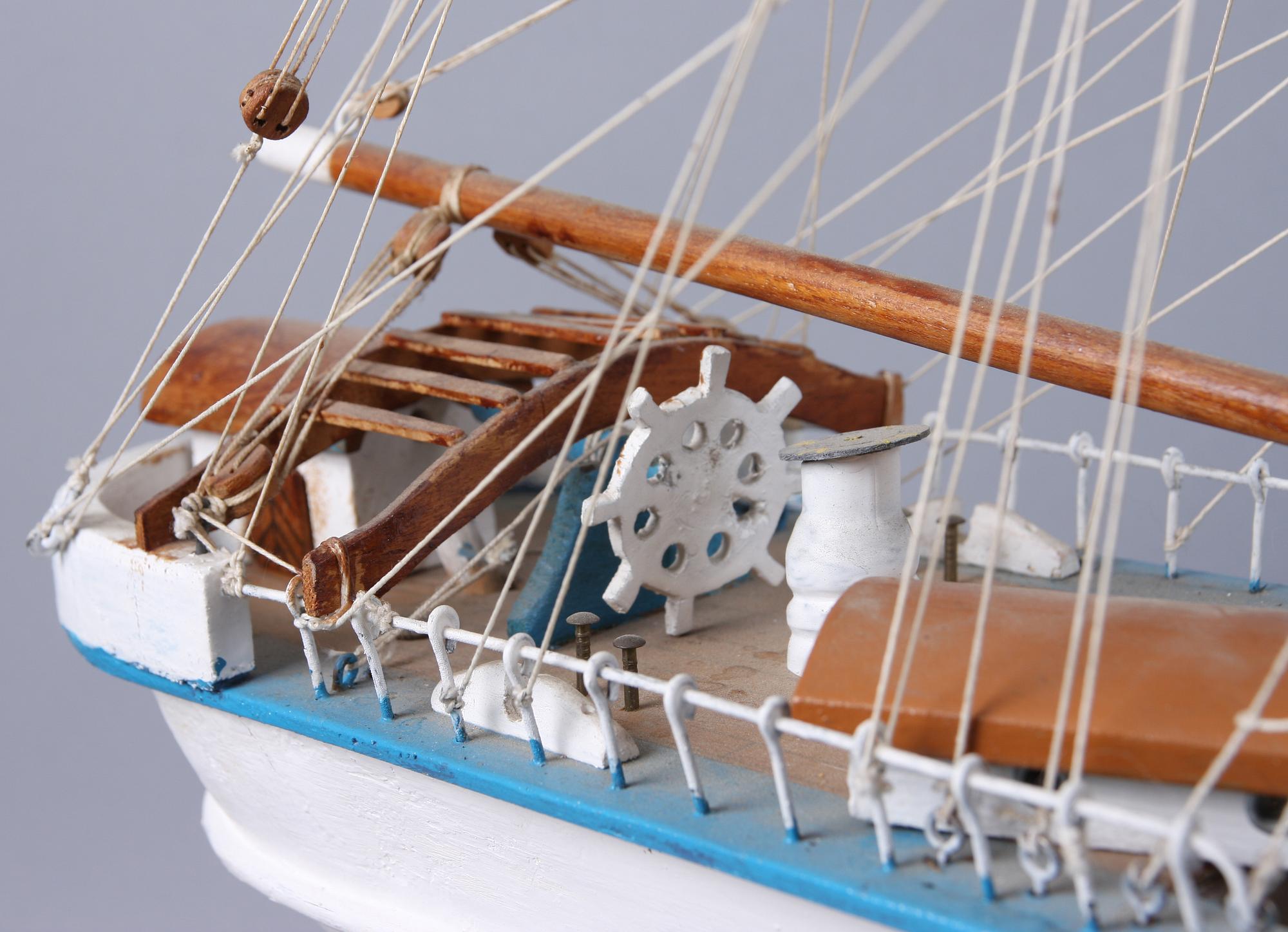 BÅTMODELL, 1900-talets andra hälft.