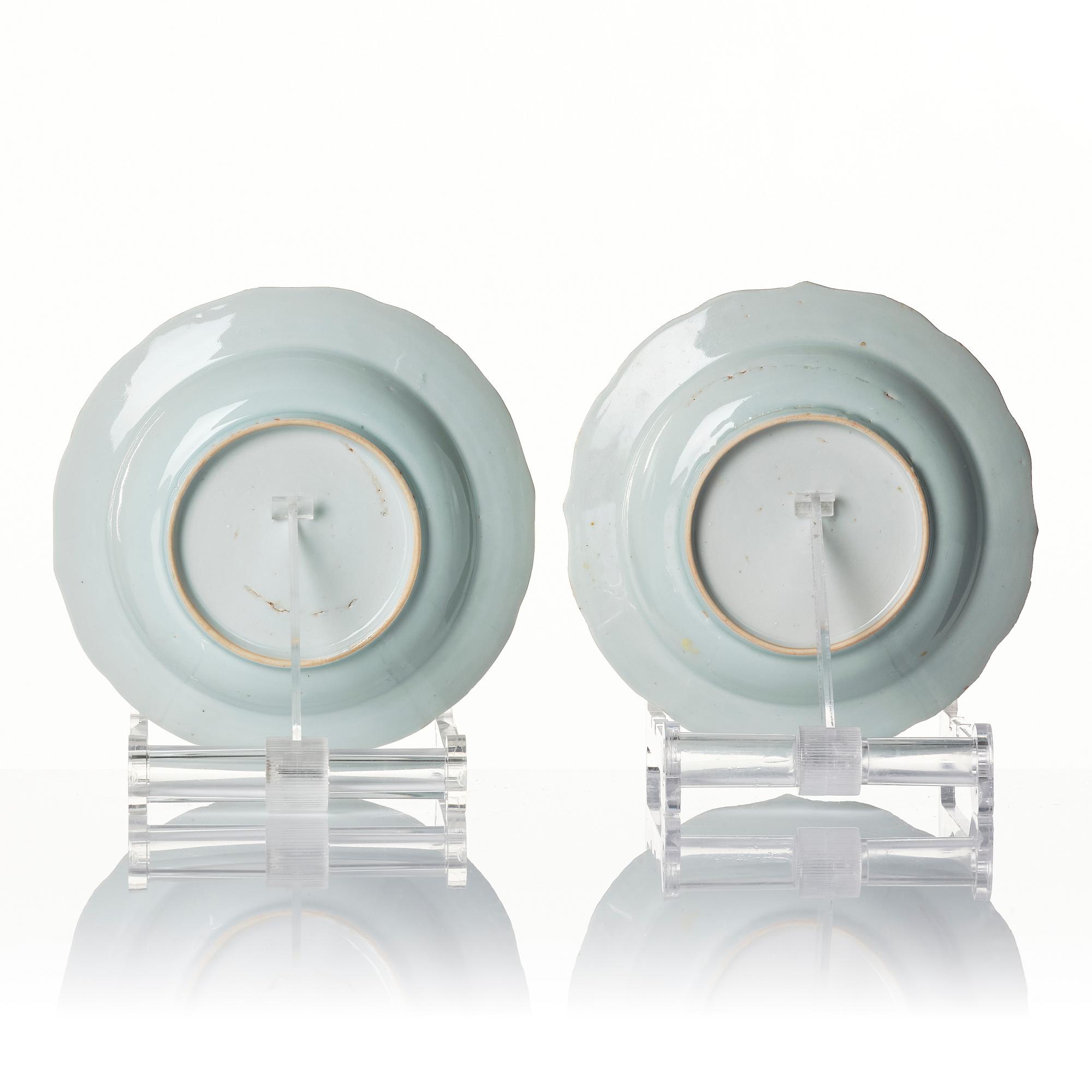 A blue and white bowl and six dessert dishes, Qing dynasty, Qianlong (1736-95).