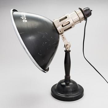 Pöytävalaisin/ aurinkolamppu, Polysonn-Lampe, Saksa 1920-luku.