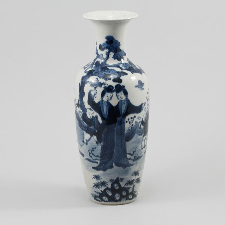 VAS, porslin, Kina, 1800/1900-tal.