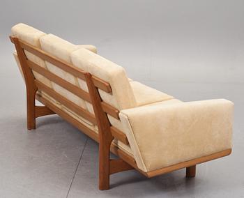 SOFFA, GE 236. Hans J Wegner, Danmark.