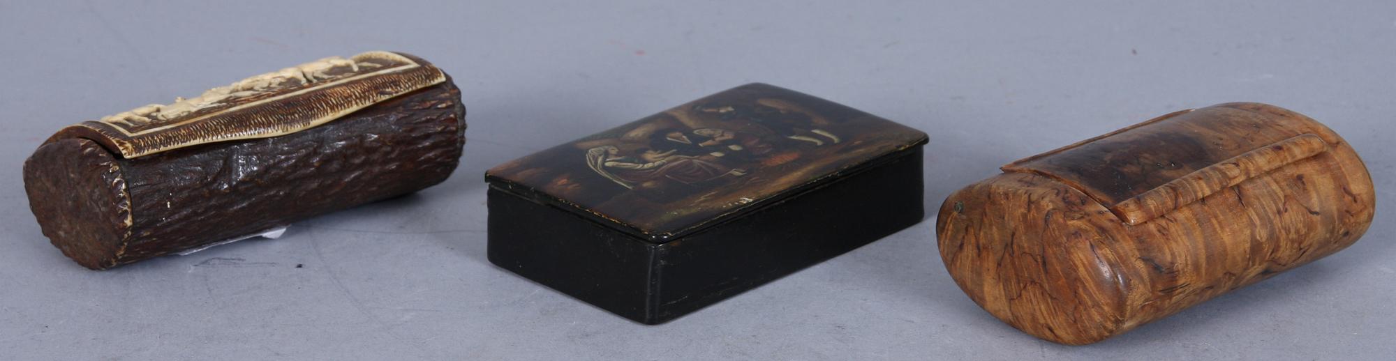 DOSOR, 3 st, trä samt ben, 1800/1900-tal.