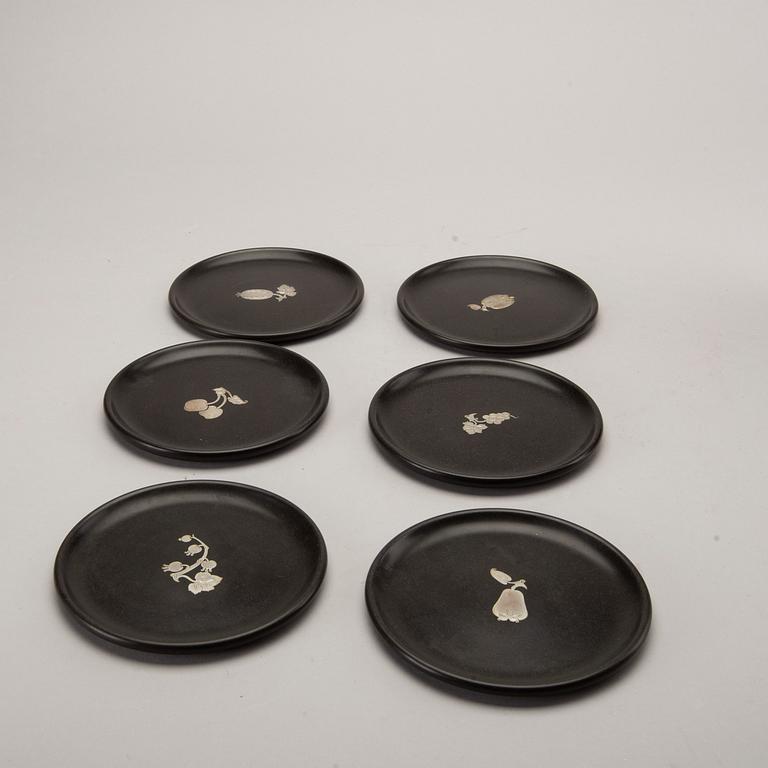 A Swedish 20th century set of 14 plates in bakelite and silver mark of T Wendt Helsingborg 1945.