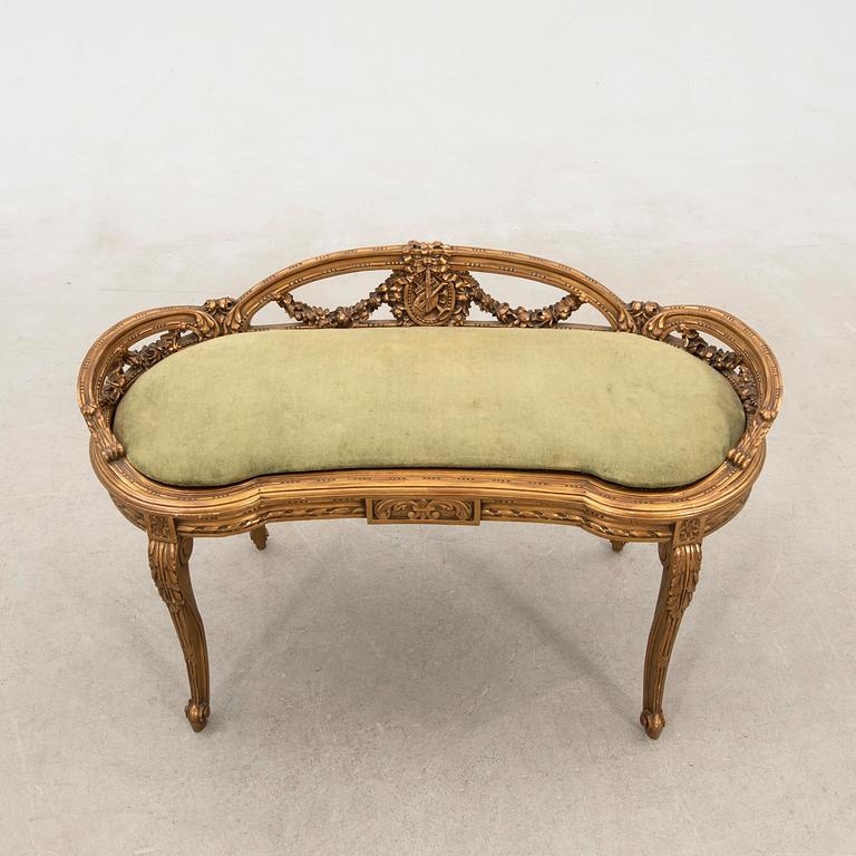 Mid/late 20th century Louis XV style bench.