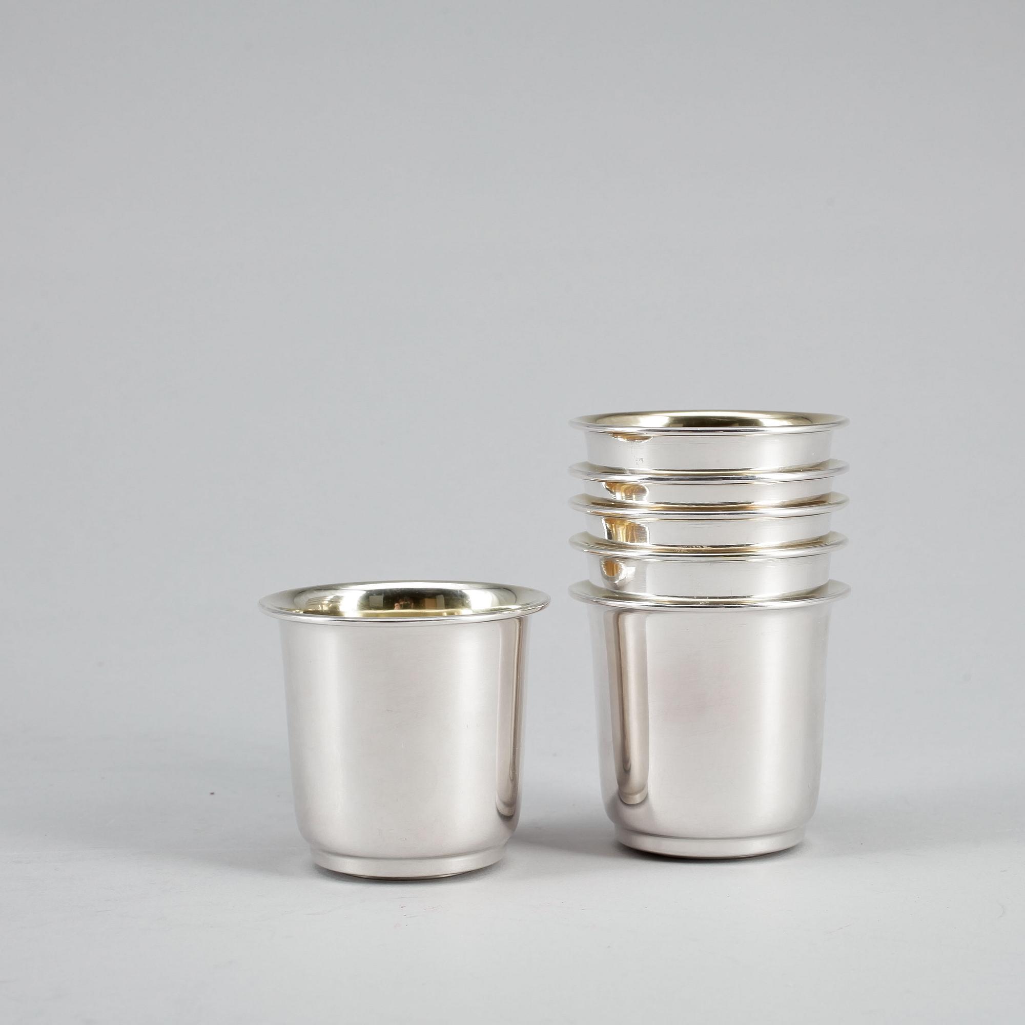 MUGGAR, 6 st, silver, Oscar Waleby, Stockholm, 1968. Total vikt ca 439 g.