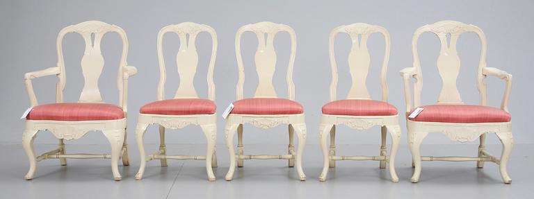 KARMSTOLAR, ett par samt STOLAR, 3 st, rokokostil, 1900-talets andra hälft.