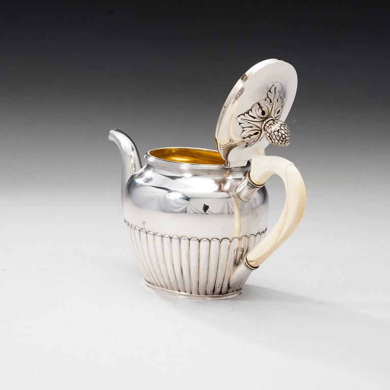 A TEAPOT.