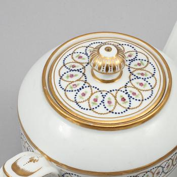 SERVISDELAR, 5 st, porslin, troligen La Courtille, Paris, empire, 1800-talets första hälft.