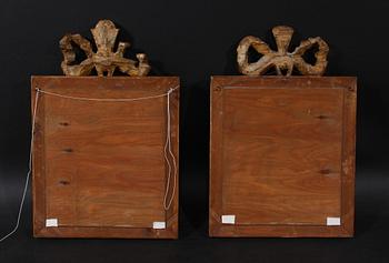 SPEGLAR, ett par, gustaviansk stil, tidigt 1900-tal.