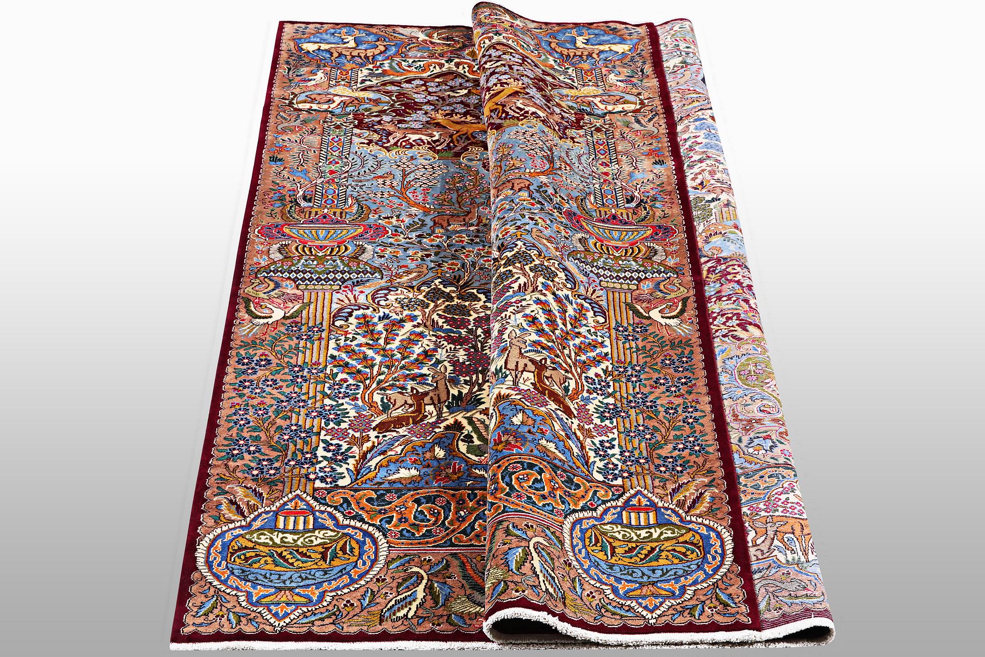 Matta, Kashmar, ca 393 x 303 cm.