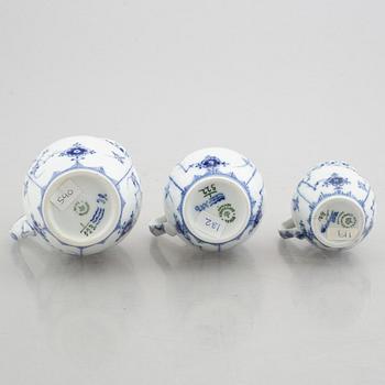 A group of three sugar bowls and three creamers, "Blue Fluted" / "Musselmalet", Royal Copenhagen.