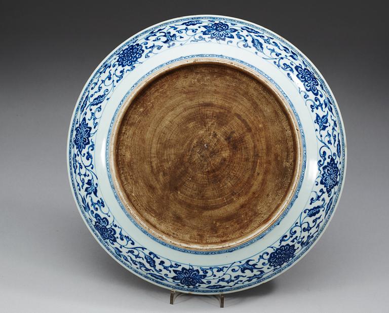 A blue and white charger, Qing dynasty, 18th Century.