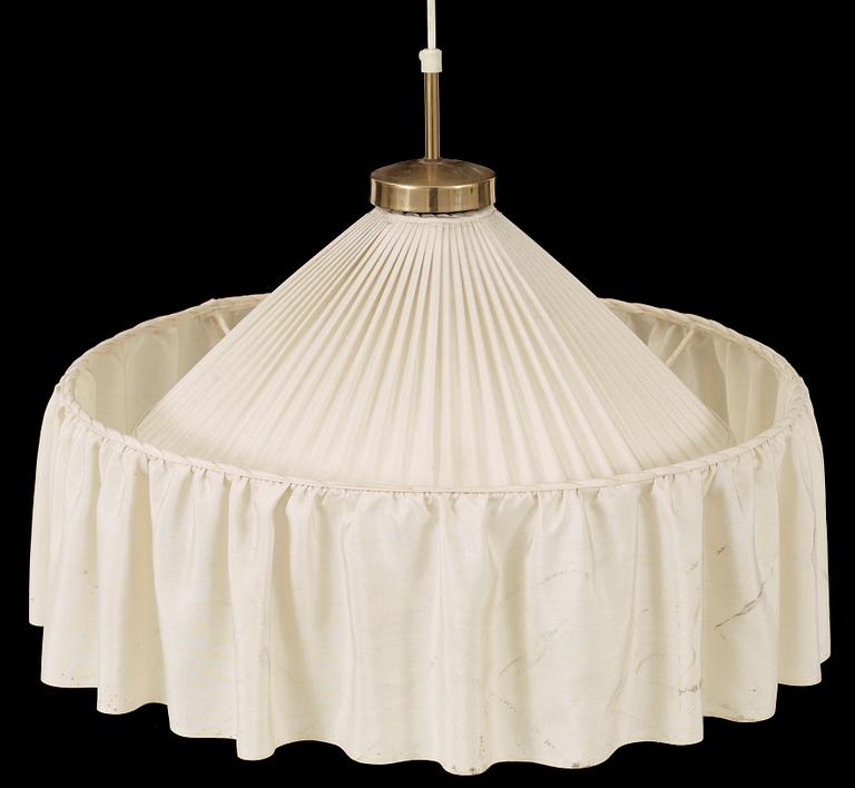 TAKLAMPA, Firma Svenskt Tenn, 1900-talets andra hälft, h ca 30.