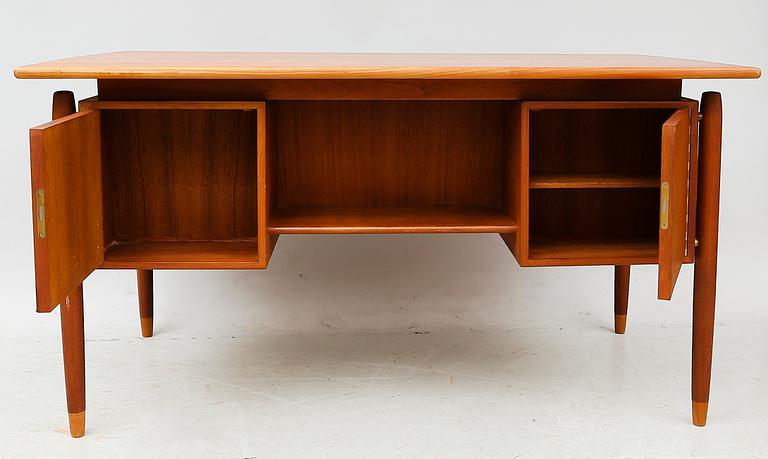 SKRIVBORD, 1900-talets andra hälft.