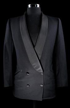 1393. A black tuxedo for ladies by Gucci.