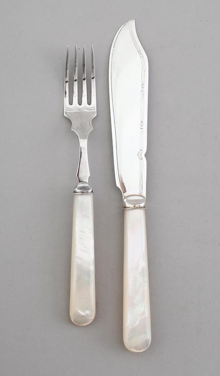 FISKBESTICK, 14 delar, England, 1900-talets andra hälft.