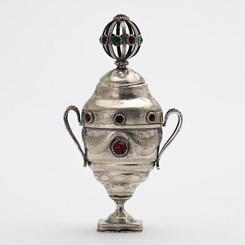Scent box, silver, Denmark, 17th/18th century.