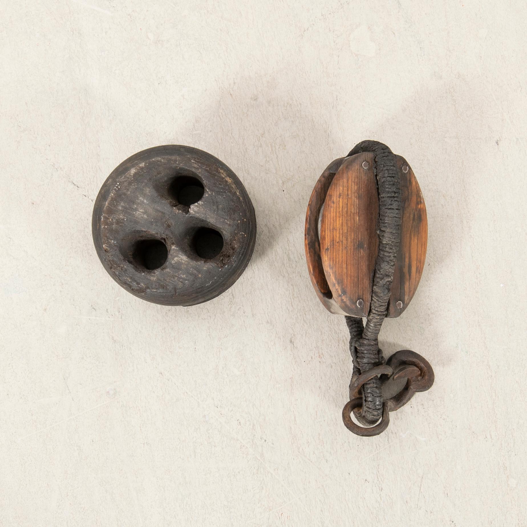 Block med syskonhakar samt jungfru, 1800-talets senare del / 1900-talets början.