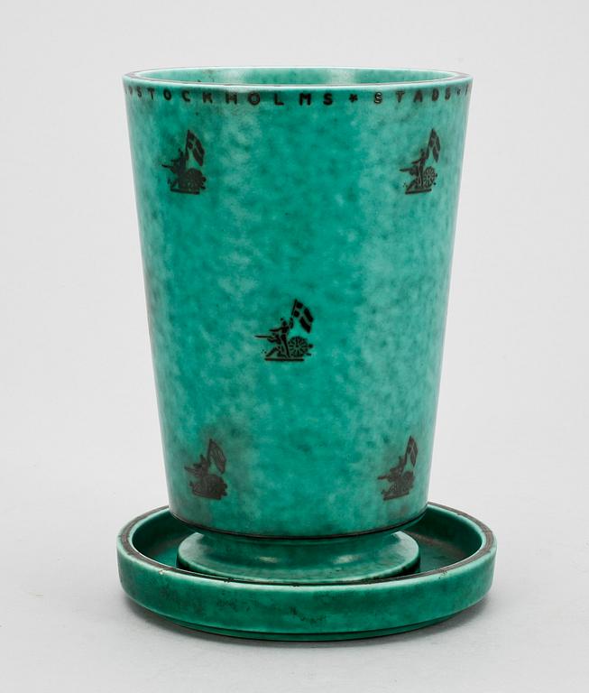 VAS MED FAT, stengods, "Argenta", Wilhelm Kåge, Gustavsberg.