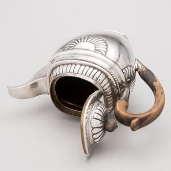 KAFFEKANNA, silver, mästarstämpel Alexander Yashinov (1795-1826), S:t Petersburg.