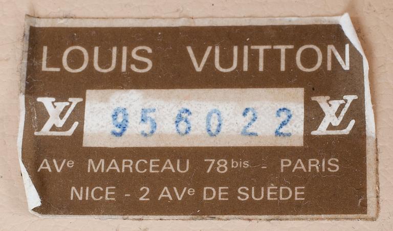 A Louis Vuitton travelling bag, "le loziné".