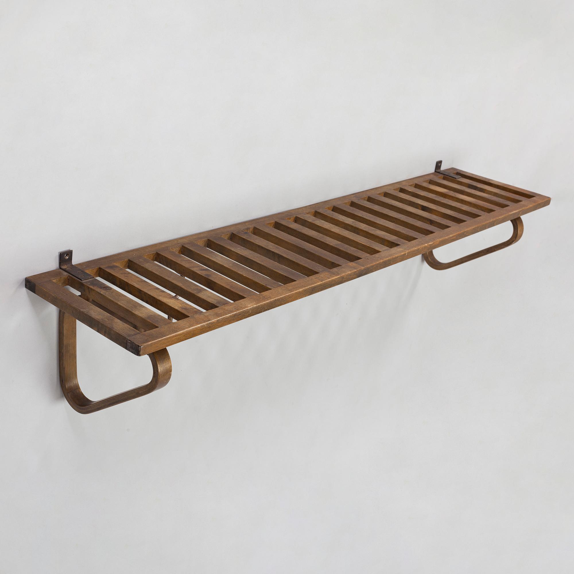 Alvar Aalto, hatthylla/ klädhängare, modell 113, O.Y. Huonekalu-ja Rakennustyötehdas A.B. 1930/1940-tal.