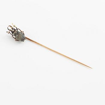 A brooch pin in the form of a beetle, 18K gold and silver with labradorite.