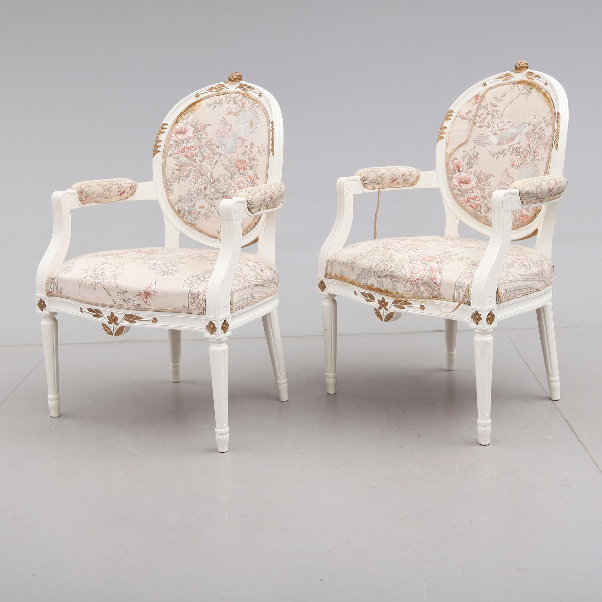 KARMSTOLAR, 1 par, gustaviansk stil, tidigt 1900-tal.