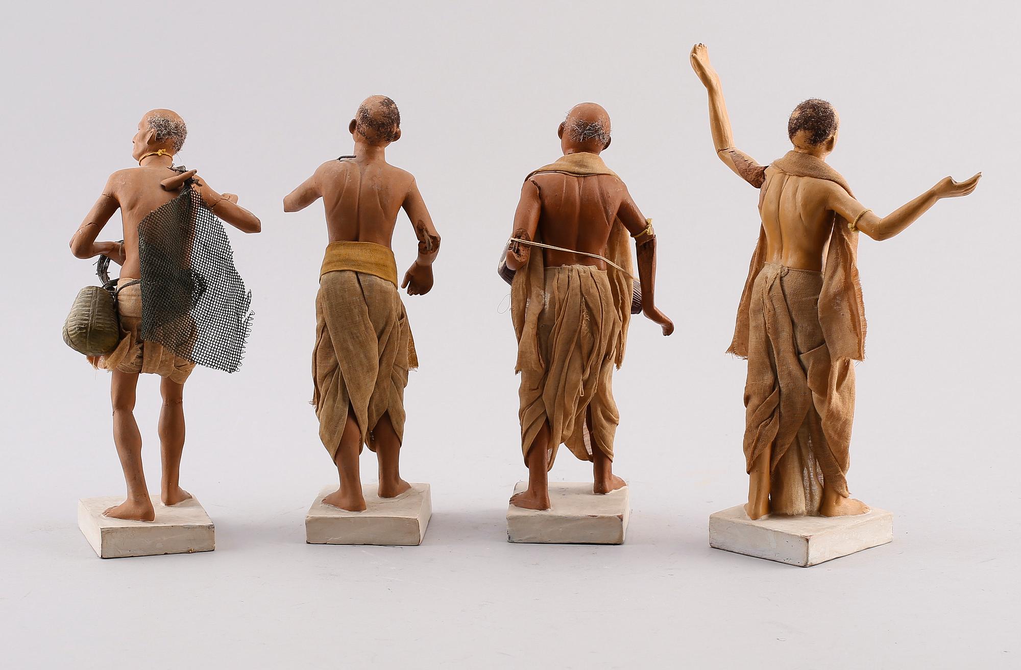 FIGURER, 4 st, terracotta, orientaliska, 1900-talets mitt.
