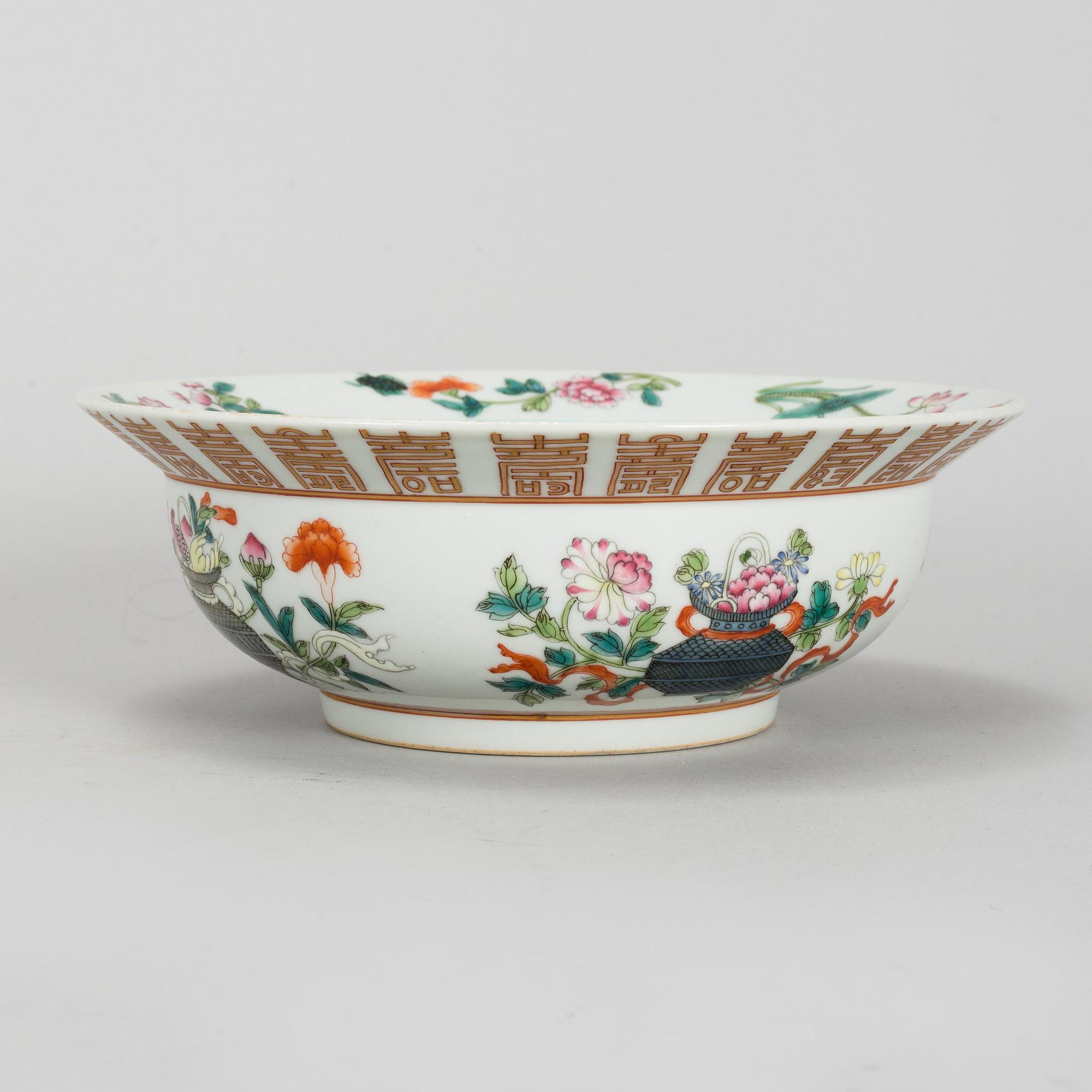 SKÅL, porslin. Modern tillverkning 1900-tal.