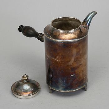 KANNA med LOCK, försilvrad koppar, O. F. Richman, Falun, sengustaviansk, 1800-talets början.