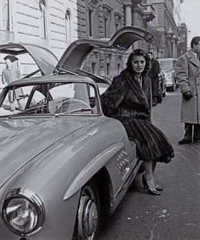 Per-Olow Anderson, 'Sophia Loren in Per-Olows MB 300 SL in Rome, 1954'.