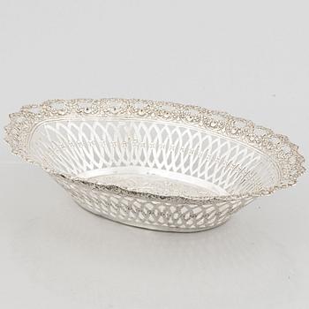 A silver bread basket, Swedish import mark, circa mid-20th Century.