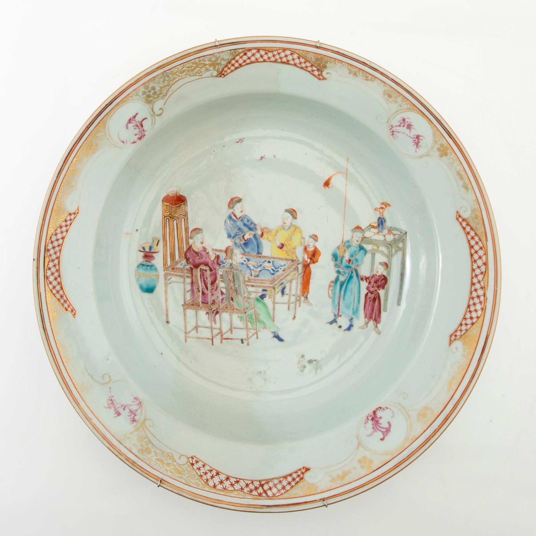 Bowl/hand basin porcelain China 18th century.