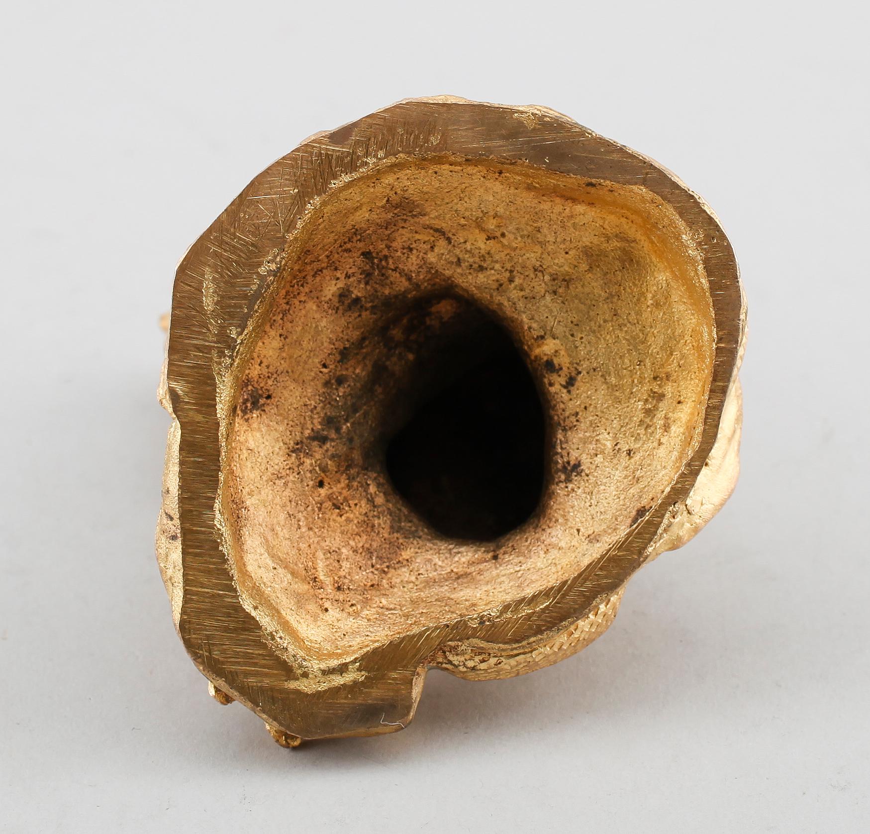 SKULPTUR, förgylld brons, signerad Maillard.