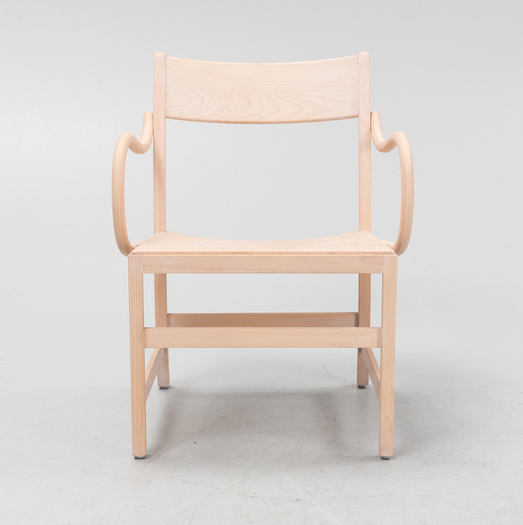 Chris Martin, karmstol, "Waiter XL", Massproductions.